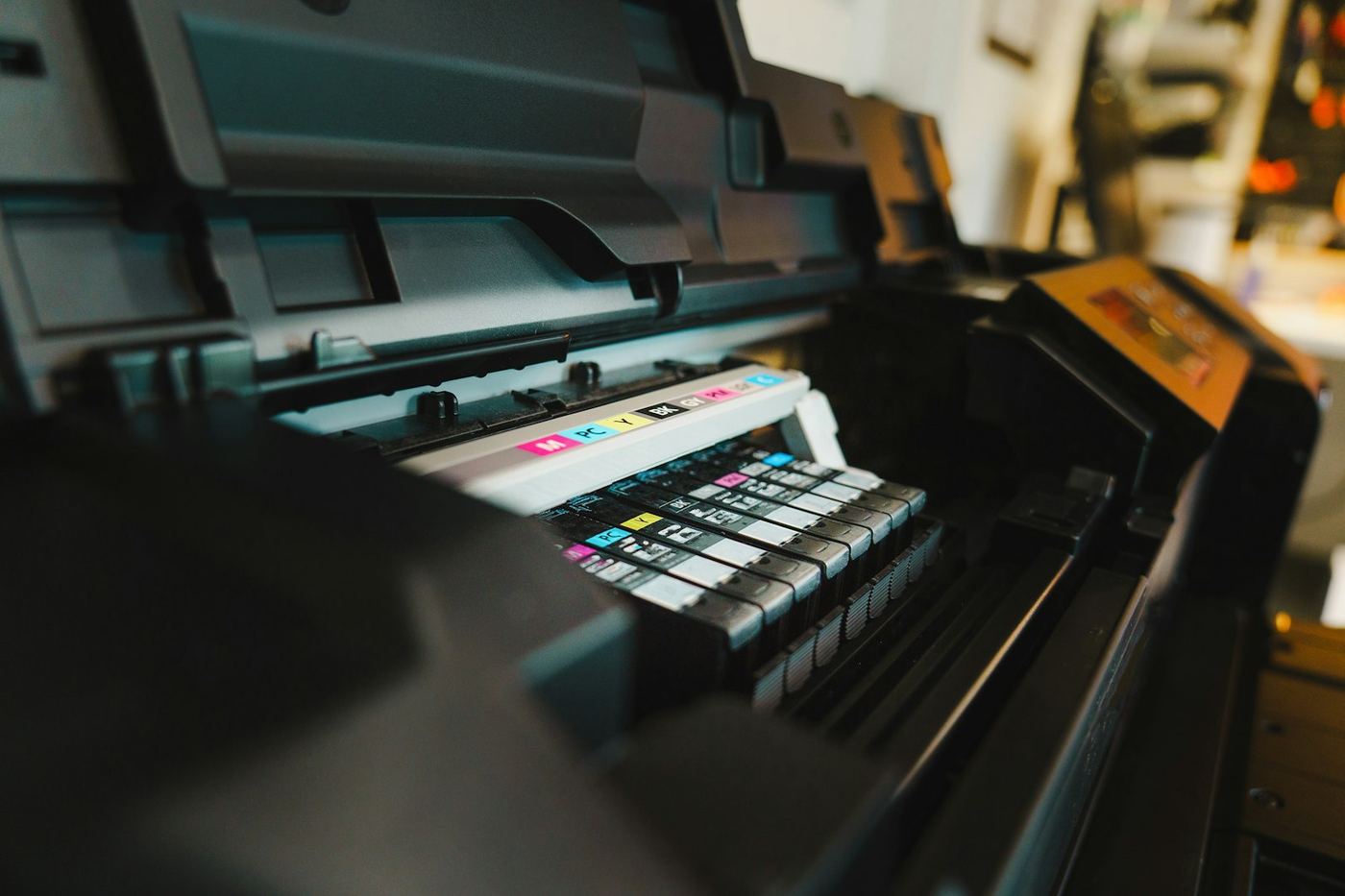 Cartridges seated in a printer carriage